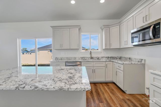 2003 Regan St, Jerome, ID 83338