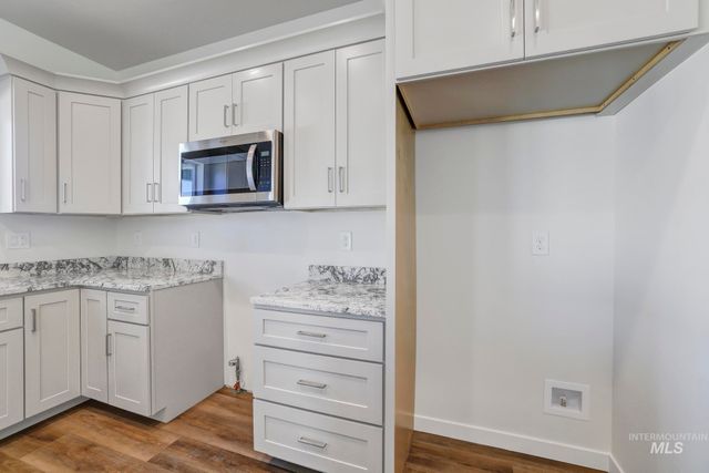 2003 Regan St, Jerome, ID 83338