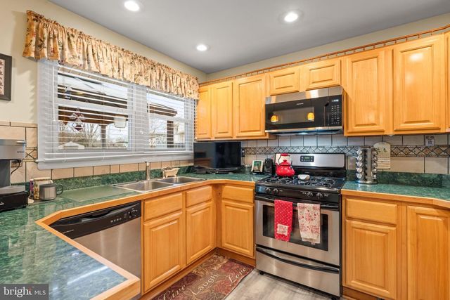 238 SYRACUSE AVE, Wenonah, NJ 08090