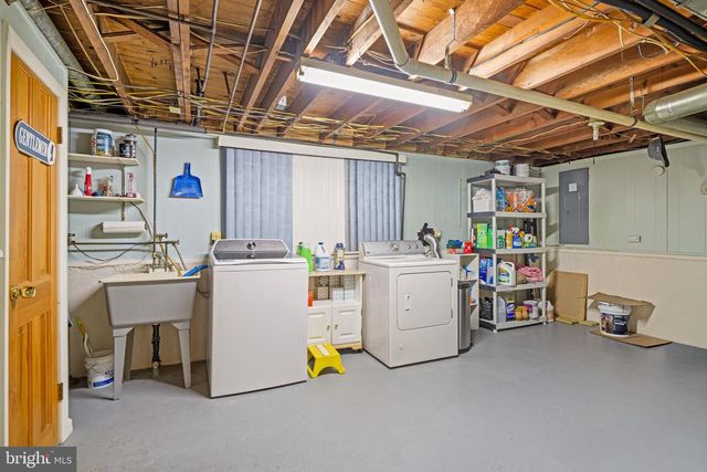 238 SYRACUSE AVE, Wenonah, NJ 08090