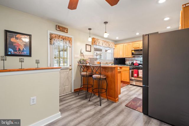 238 SYRACUSE AVE, Wenonah, NJ 08090