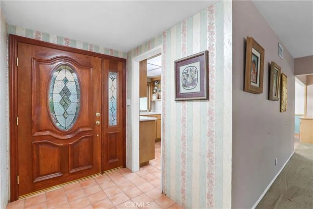 946 W La Deney, Ontario, CA 91762