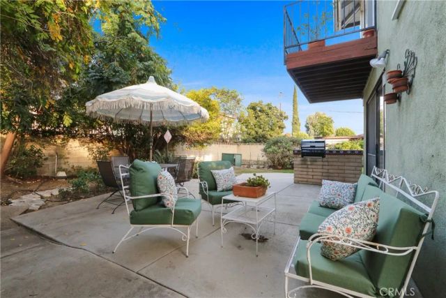 946 W La Deney, Ontario, CA 91762