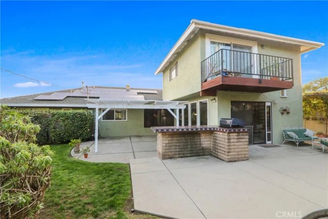 946 W La Deney, Ontario, CA 91762