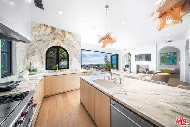 6201 Murphy Way, Malibu, CA 90265