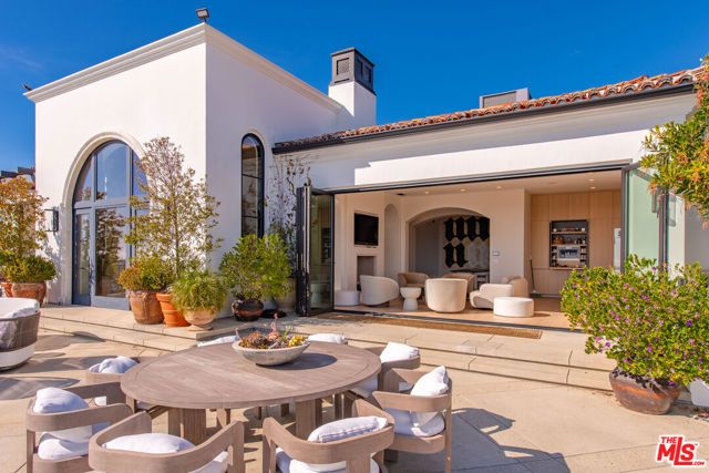 6201 Murphy Way, Malibu, CA 90265