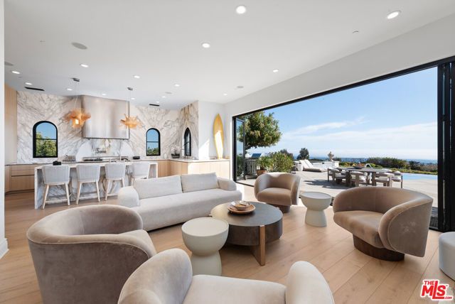 6201 Murphy Way, Malibu, CA 90265