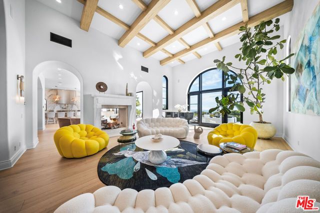 6201 Murphy Way, Malibu, CA 90265