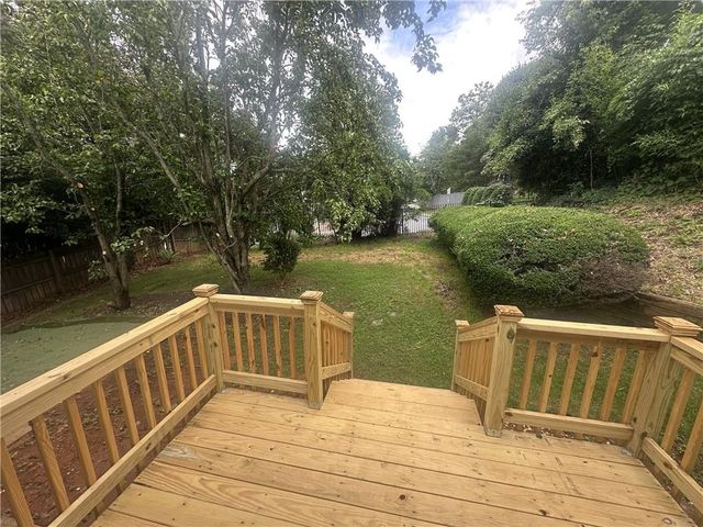 1975 Hallow Trace Way, Norcross, GA 30071