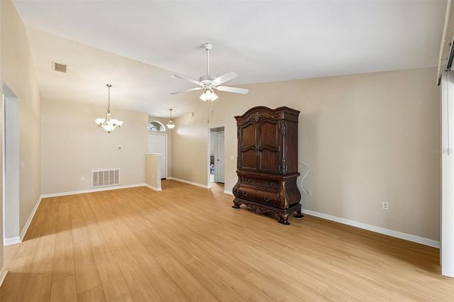 10649 CARLOWAY HILLS DRIVE, Wimauma, FL 33598