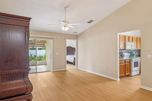 10649 CARLOWAY HILLS DRIVE, Wimauma, FL 33598