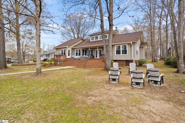 351 Ridgewood Drive, Waterloo, SC 29384