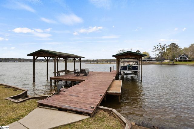 351 Ridgewood Drive, Waterloo, SC 29384