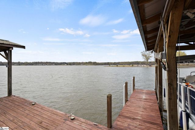 351 Ridgewood Drive, Waterloo, SC 29384