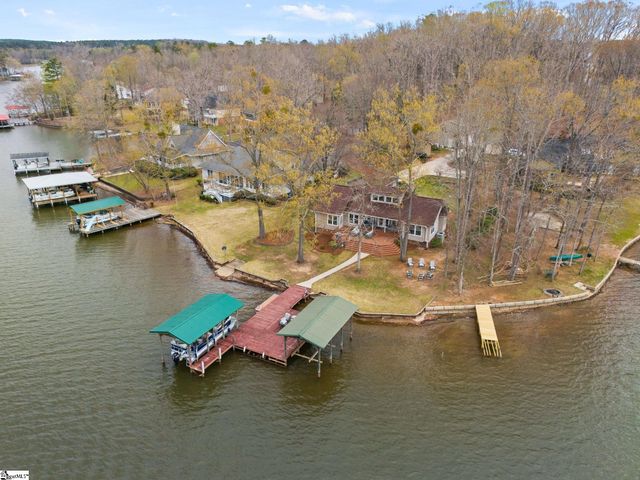 351 Ridgewood Drive, Waterloo, SC 29384