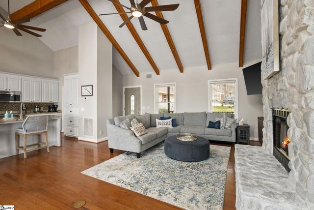 351 Ridgewood Drive, Waterloo, SC 29384