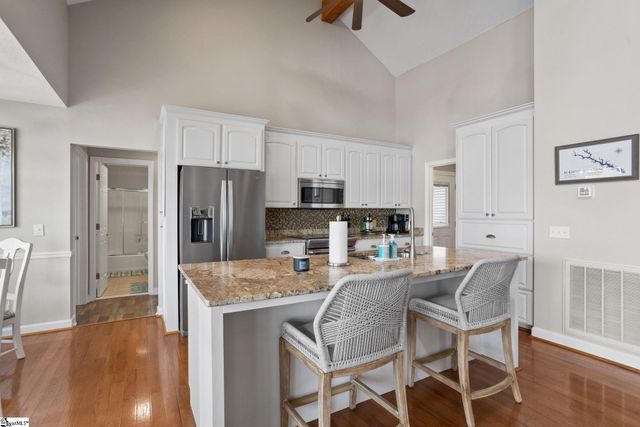 351 Ridgewood Drive, Waterloo, SC 29384