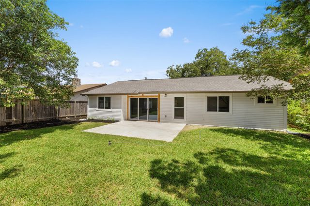 1111 Spearson LN, Austin, TX 78745