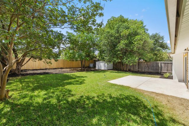 1111 Spearson LN, Austin, TX 78745