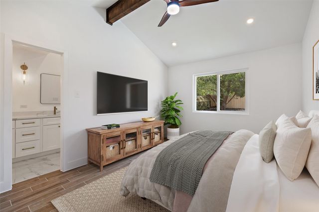 1111 Spearson LN, Austin, TX 78745