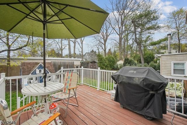 61 S Passaic Ave, Chatham Boro, NJ 07928