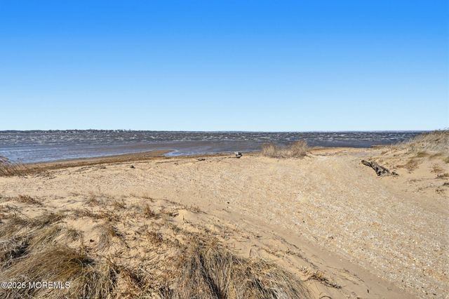 214 Raritan Street, Union Beach, NJ 07735