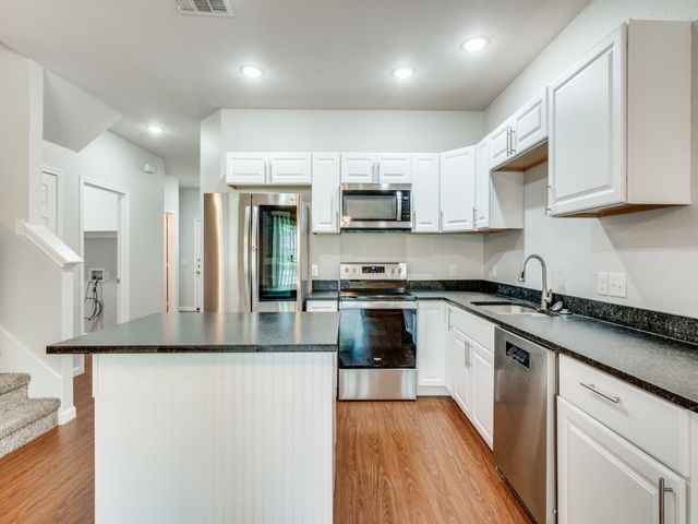751 Pipeline Court A2, Hurst, TX 76053