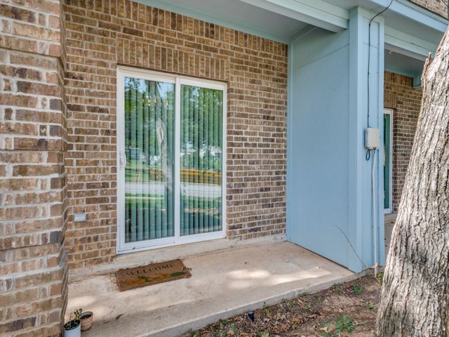 751 Pipeline Court A2, Hurst, TX 76053