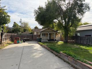 618 Santiago Ave, Sacramento, CA 95815