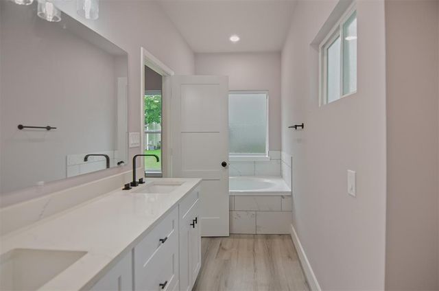 12310 Glenview, Montgomery, TX 77356