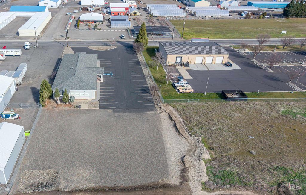 1271 Port Dr, Clarkston, WA 99403 photo 4