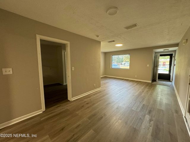5612 OLIVER Street, Jacksonville, FL 32211