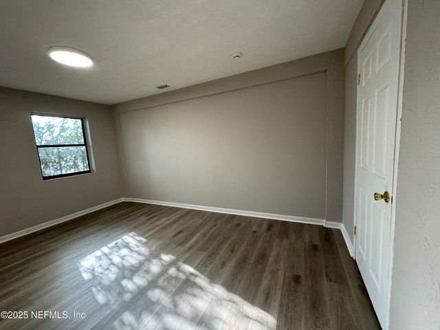 5612 OLIVER Street, Jacksonville, FL 32211
