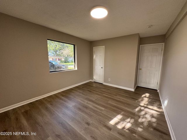 5612 OLIVER Street, Jacksonville, FL 32211
