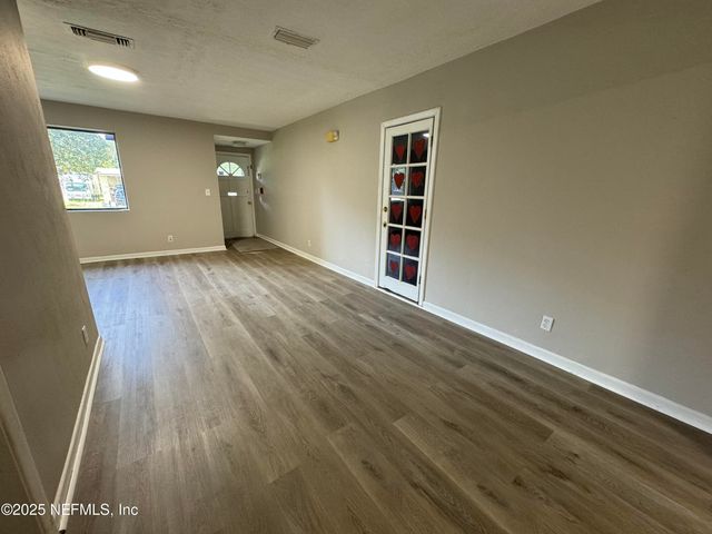 5612 OLIVER Street, Jacksonville, FL 32211