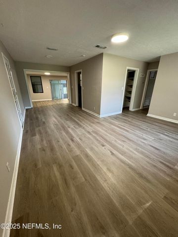 5612 OLIVER Street, Jacksonville, FL 32211