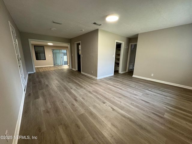 5612 OLIVER Street, Jacksonville, FL 32211