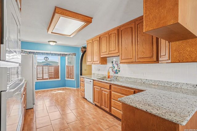 207 Coronet, San Antonio, TX 78216