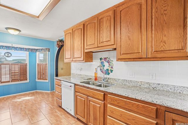 207 Coronet, San Antonio, TX 78216