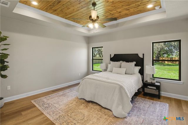 11006 Eagle Walk Boulevard, Salado, TX 76571