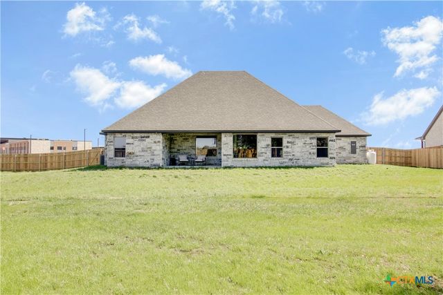 11006 Eagle Walk Boulevard, Salado, TX 76571