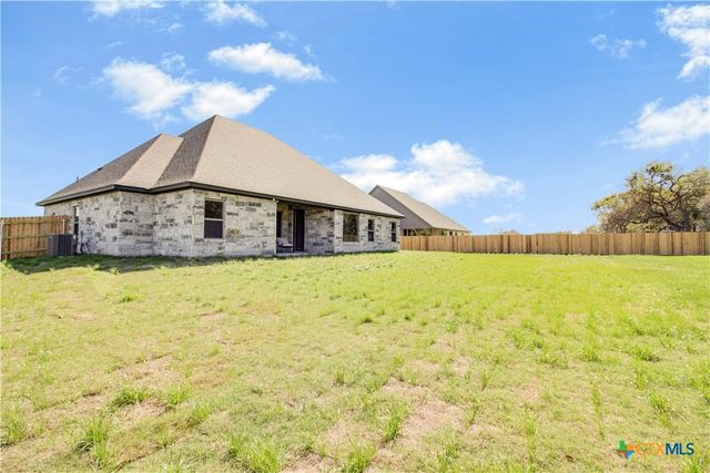 11006 Eagle Walk Boulevard, Salado, TX 76571