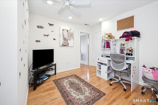 293 Bouton Street West, Stamford, CT 06907