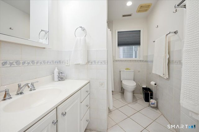 293 Bouton Street West, Stamford, CT 06907