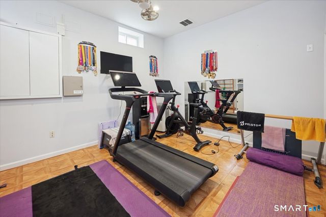 293 Bouton Street West, Stamford, CT 06907