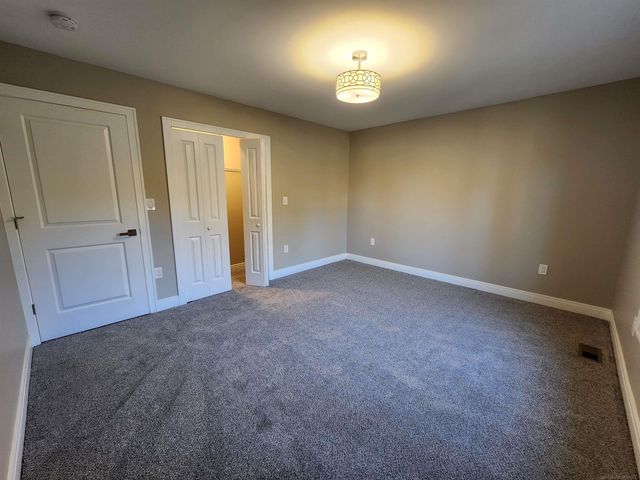 28430 Ranchwood Drive, Southfield, MI 48076