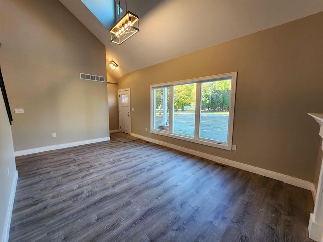 28430 Ranchwood Drive, Southfield, MI 48076
