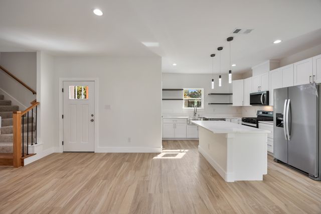 2182 Echo Lake Drive, Dallas, TX 75253