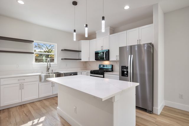 2182 Echo Lake Drive, Dallas, TX 75253