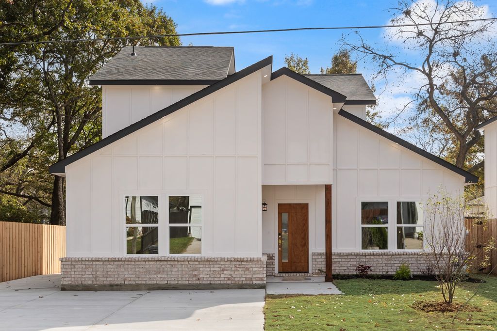 2182 Echo Lake Drive, Dallas, TX 75253